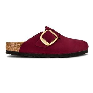 NWOT Birkenstock Big Buckle in Burgundy 39N